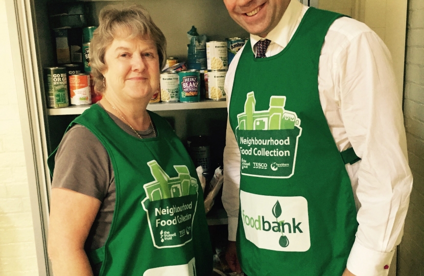 Jeremy Quin MP at Horsham Foodbank